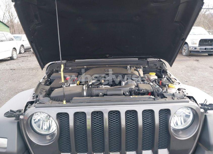 Photo 10 of 2020 Jeep Wrangler UNLIMITED SPORT S 4X4 (VIN 1C4HJXDG7LW229907)