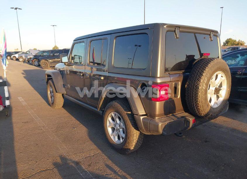 Photo 3 of 2021 Jeep Wrangler UNLIMITED ISLANDER 4X4 (VIN 1C4HJXDG7MW583315)