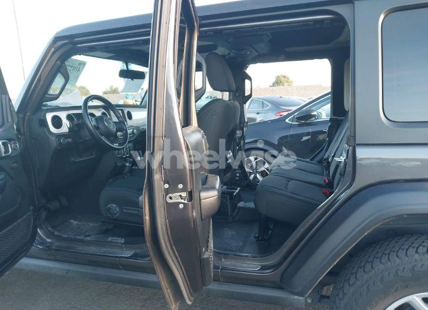 Photo 8 of 2021 Jeep Wrangler UNLIMITED ISLANDER 4X4 (VIN 1C4HJXDG7MW583315)