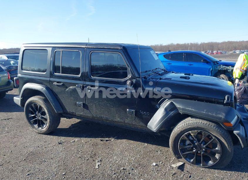 Photo 14 of 2022 Jeep Wrangler UNLIMITED SPORT S 4X4 (VIN 1C4HJXDG7NW165063)