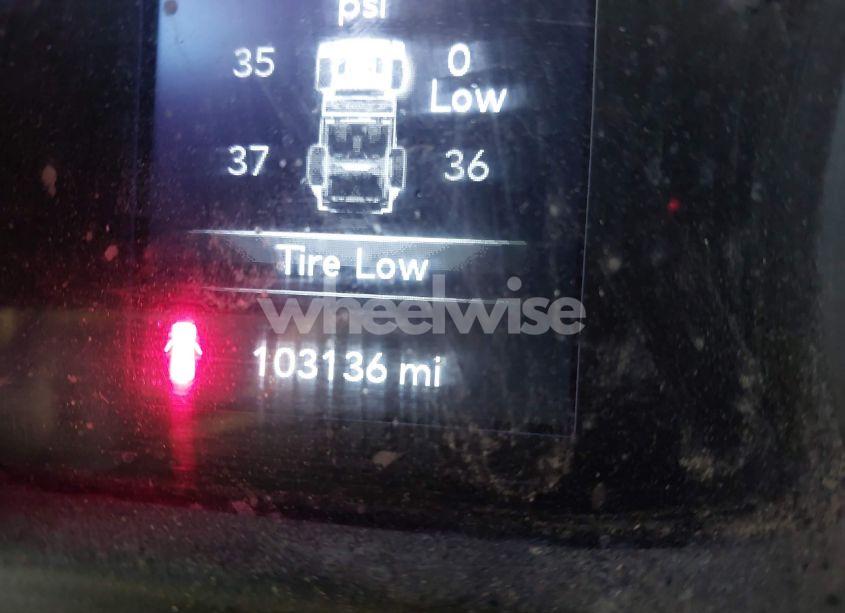 Photo 16 of 2018 Jeep Wrangler UNLIMITED SPORT 4X4 (VIN 1C4HJXDG8JW179984)