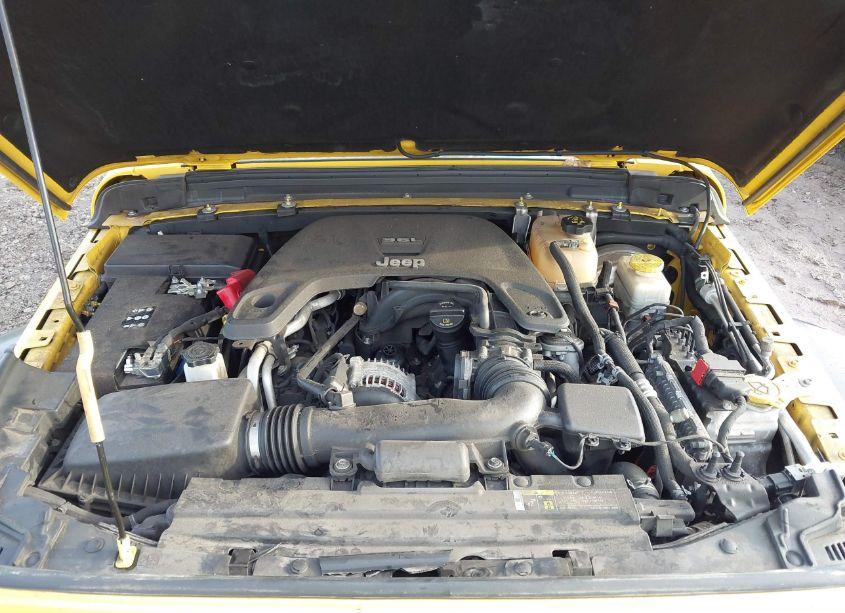 Photo 10 of 2019 Jeep Wrangler UNLIMITED SPORT S 4X4 (VIN 1C4HJXDG8KW568514)