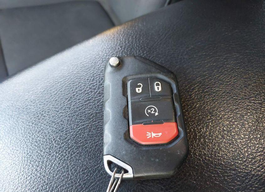 Photo 11 of 2019 Jeep Wrangler UNLIMITED SPORT S 4X4 (VIN 1C4HJXDG8KW568514)