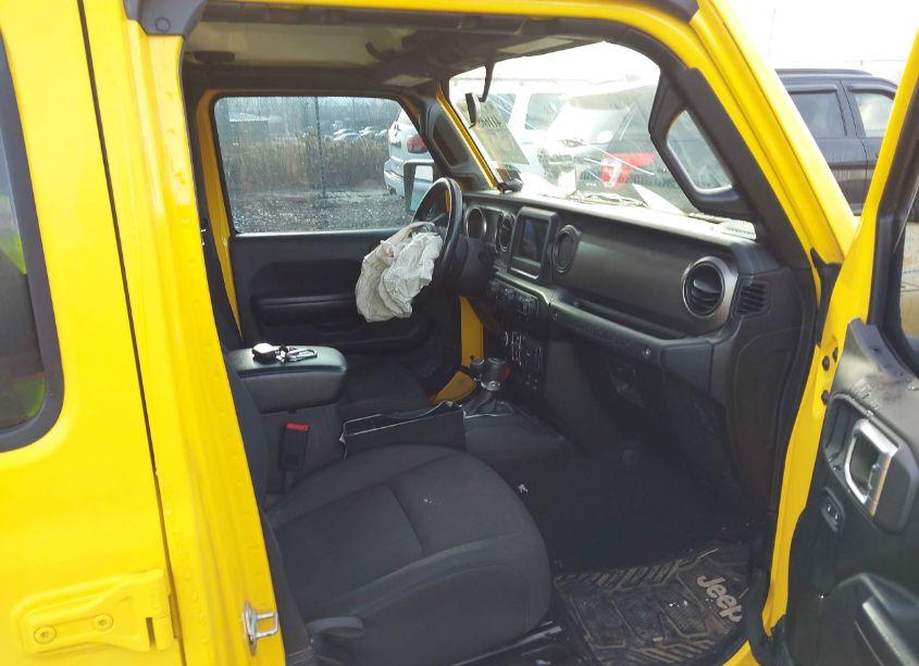 Photo 5 of 2019 Jeep Wrangler UNLIMITED SPORT S 4X4 (VIN 1C4HJXDG8KW568514)