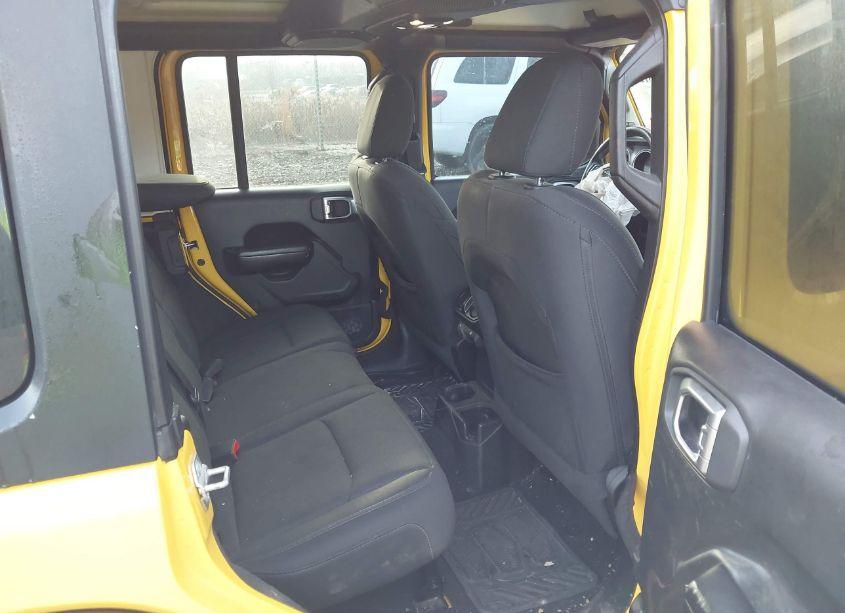 Photo 8 of 2019 Jeep Wrangler UNLIMITED SPORT S 4X4 (VIN 1C4HJXDG8KW568514)