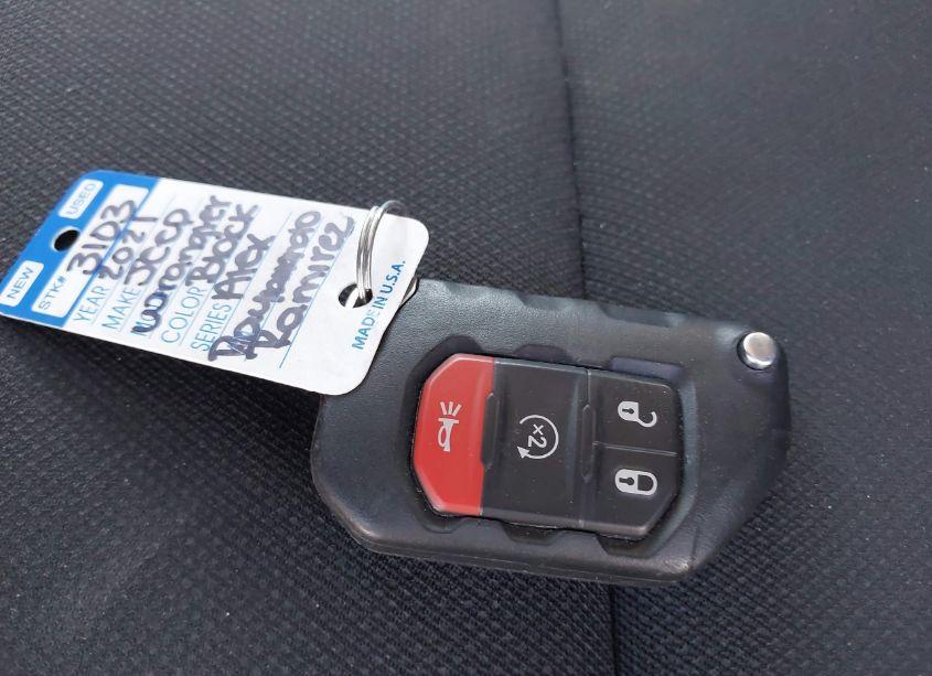 Photo 11 of 2021 Jeep Wrangler UNLIMITED SPORT S 4X4 (VIN 1C4HJXDG8MW872235)