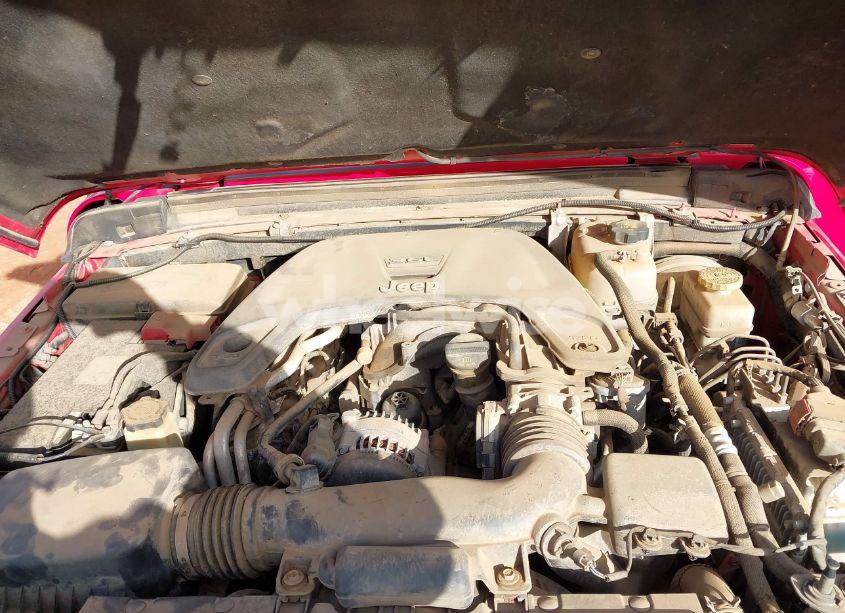 Photo 10 of 2018 Jeep Wrangler UNLIMITED SPORT S 4X4 (VIN 1C4HJXDG9JW146265)