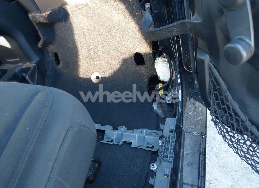 Photo 13 of 2018 Jeep Wrangler UNLIMITED SPORT 4X4 (VIN 1C4HJXDG9JW159307)