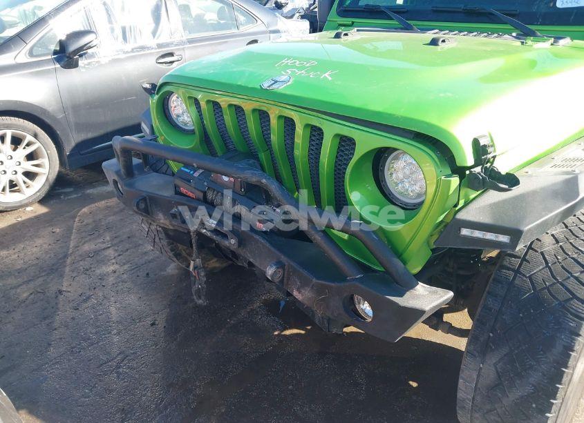 Photo 6 of 2018 Jeep Wrangler UNLIMITED SPORT S 4X4 (VIN 1C4HJXDG9JW299115)