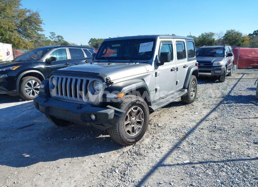 Photo 2 of 2019 Jeep Wrangler UNLIMITED SPORT S 4X4 (VIN 1C4HJXDG9KW528815)
