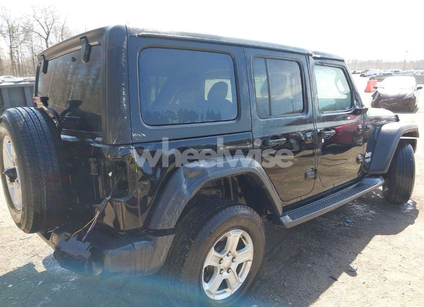 Photo 4 of 2019 Jeep Wrangler UNLIMITED SPORT S 4X4 (VIN 1C4HJXDG9KW546215)