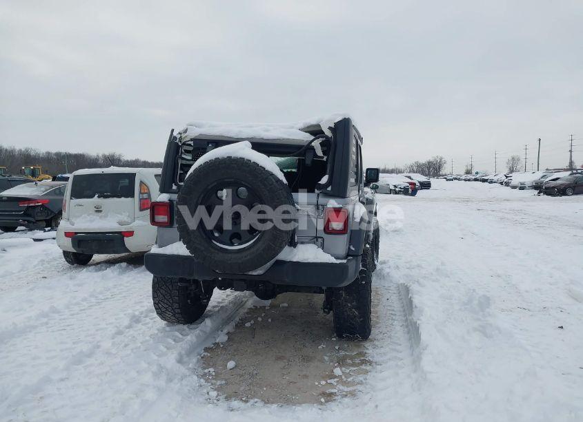 Photo 16 of 2020 Jeep Wrangler UNLIMITED SPORT S 4X4 (VIN 1C4HJXDG9LW176904)