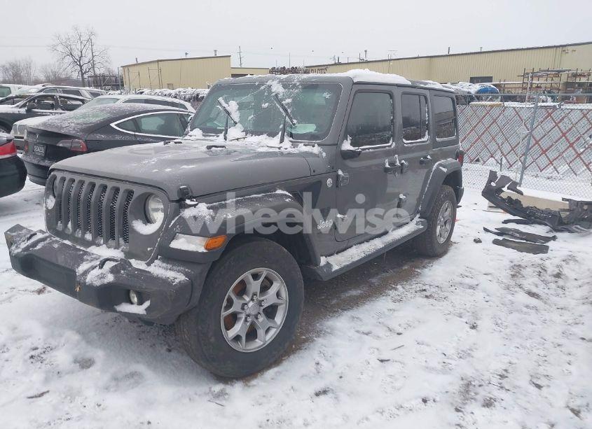 Photo 2 of 2020 Jeep Wrangler UNLIMITED FREEDOM 4X4 (VIN 1C4HJXDG9LW206175)