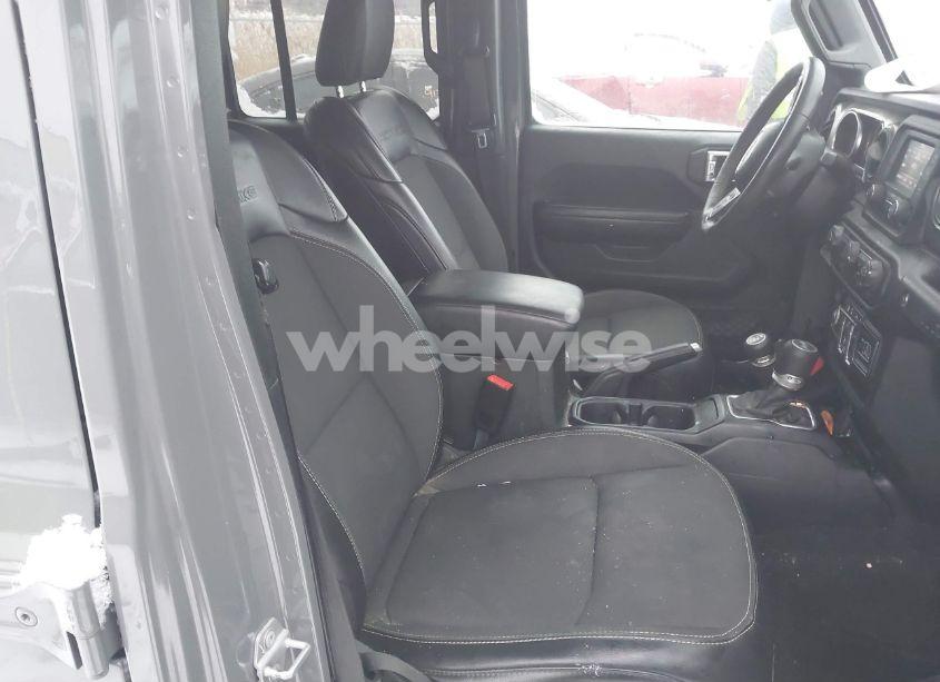 Photo 5 of 2020 Jeep Wrangler UNLIMITED FREEDOM 4X4 (VIN 1C4HJXDG9LW206175)