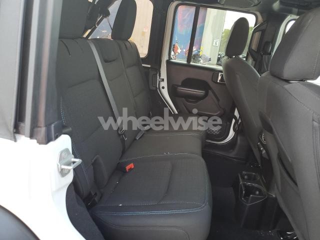 Photo 4 of 2021 JEEP WRANGLER UNLIMITED SPORT (VIN 1C4HJXDG9MW557704)