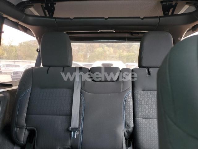Photo 7 of 2021 JEEP WRANGLER UNLIMITED SPORT (VIN 1C4HJXDG9MW557704)