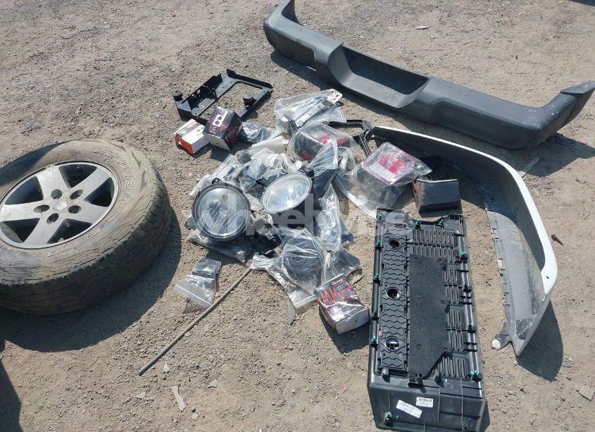 Photo 12 of 2018 Jeep Wrangler UNLIMITED SPORT S 4X4 (VIN 1C4HJXDGXJW146873)