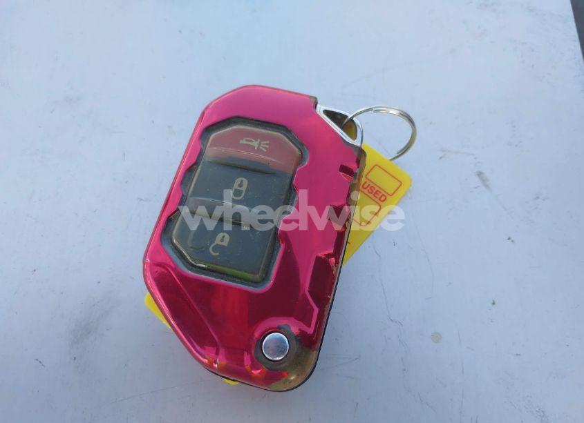 Photo 11 of 2018 Jeep Wrangler UNLIMITED SPORT S 4X4 (VIN 1C4HJXDGXJW155394)