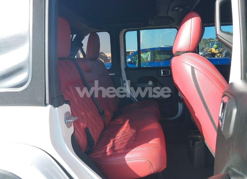 Photo 8 of 2018 Jeep Wrangler UNLIMITED SPORT S 4X4 (VIN 1C4HJXDGXJW155394)