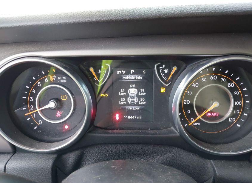 Photo 7 of 2018 Jeep Wrangler UNLIMITED SPORT 4X4 (VIN 1C4HJXDGXJW172339)