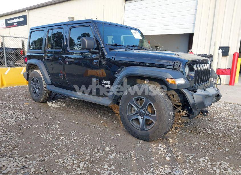 2018 Jeep Wrangler UNLIMITED SPORT S 4X4 (VIN 1C4HJXDGXJW317055) main photo