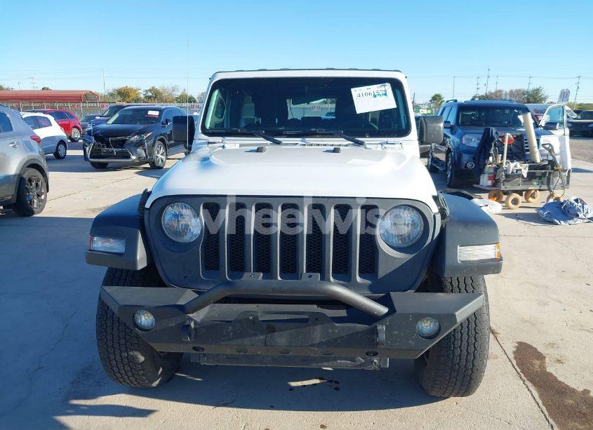 Photo 13 of 2019 Jeep Wrangler UNLIMITED SPORT 4X4 (VIN 1C4HJXDGXKW663785)
