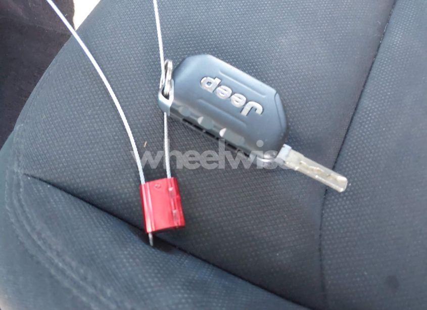 Photo 11 of 2020 Jeep Wrangler UNLIMITED SPORT 4X4 (VIN 1C4HJXDGXLW146990)