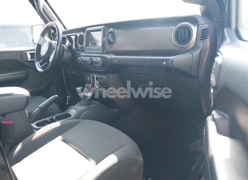 Photo 5 of 2020 Jeep Wrangler UNLIMITED WILLYS 4X4 (VIN 1C4HJXDGXLW219078)