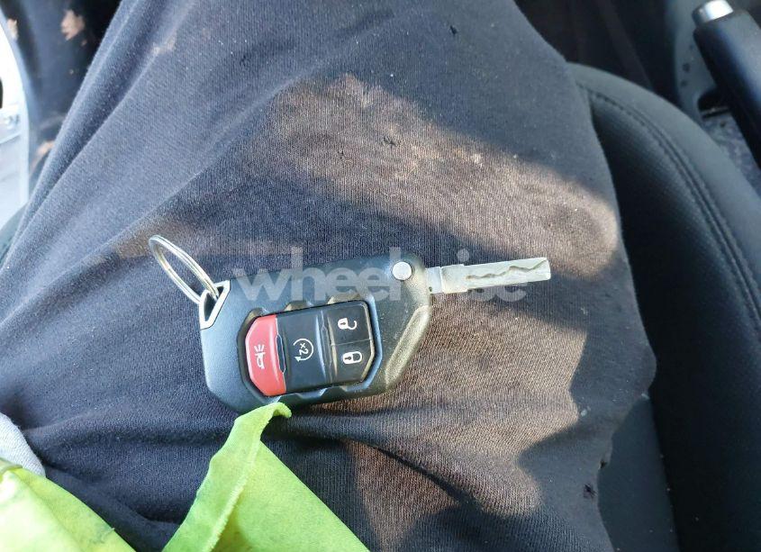 Photo 11 of 2020 Jeep Wrangler UNLIMITED SPORT S 4X4 (VIN 1C4HJXDGXLW325708)