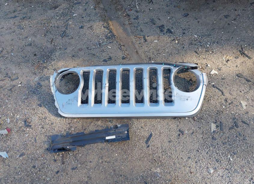 Photo 12 of 2020 Jeep Wrangler UNLIMITED SPORT S 4X4 (VIN 1C4HJXDGXLW325708)