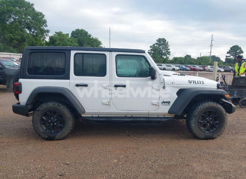 Photo 13 of 2020 Jeep Wrangler UNLIMITED WILLYS 4X4 (VIN 1C4HJXDGXLW329337)