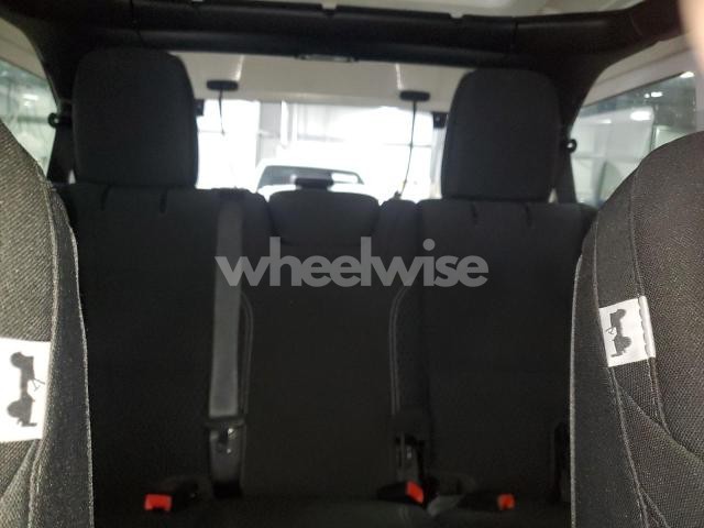 Photo 7 of 2021 JEEP WRANGLER UNLIMITED SPORT (VIN 1C4HJXDGXMW581011)