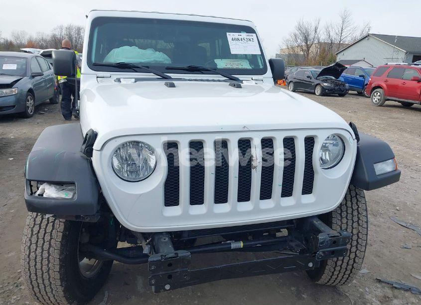 Photo 13 of 2021 Jeep Wrangler UNLIMITED ISLANDER 4X4 (VIN 1C4HJXDGXMW647167)