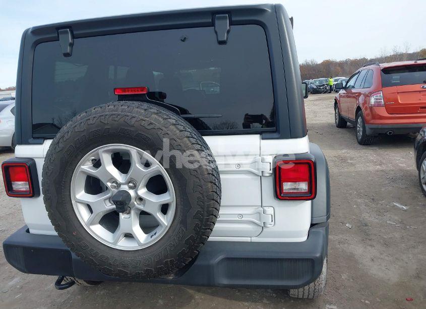 Photo 17 of 2021 Jeep Wrangler UNLIMITED ISLANDER 4X4 (VIN 1C4HJXDGXMW647167)