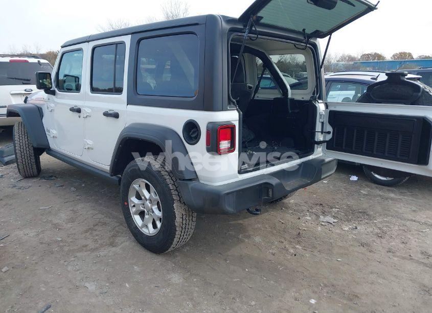 Photo 3 of 2021 Jeep Wrangler UNLIMITED ISLANDER 4X4 (VIN 1C4HJXDGXMW647167)