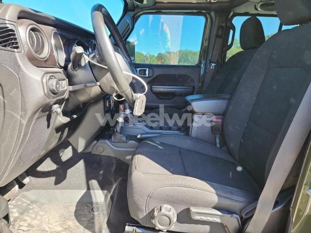 Photo 3 of 2021 JEEP WRANGLER UNLIMITED SPORT (VIN 1C4HJXDGXMW720781)