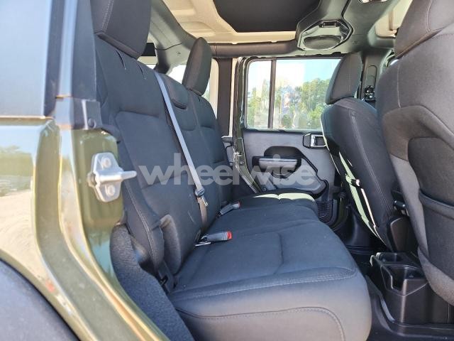Photo 6 of 2021 JEEP WRANGLER UNLIMITED SPORT (VIN 1C4HJXDGXMW720781)