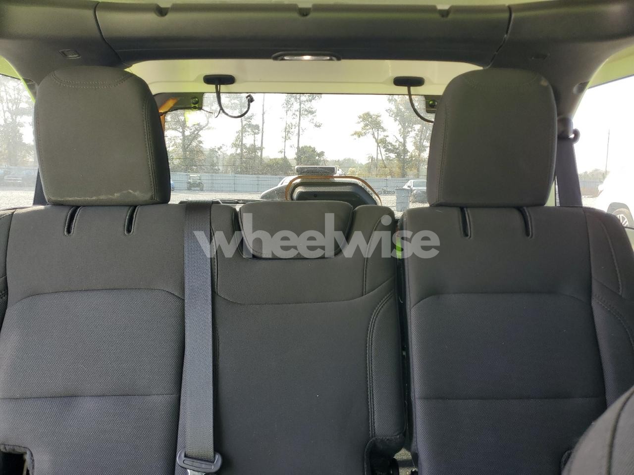 Photo 10 of 2021 JEEP WRANGLER UNLIMITED SPORT (VIN 1C4HJXDGXMW789566)