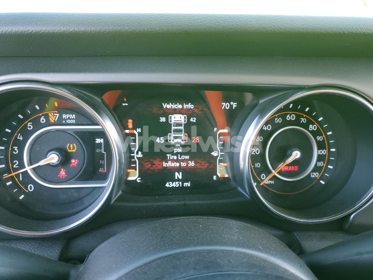 Photo 9 of 2021 JEEP WRANGLER UNLIMITED SPORT (VIN 1C4HJXDGXMW789566)