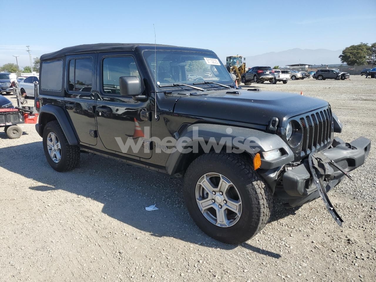 Photo 4 of 2021 JEEP WRANGLER UNLIMITED SPORT (VIN 1C4HJXDGXMW847045)