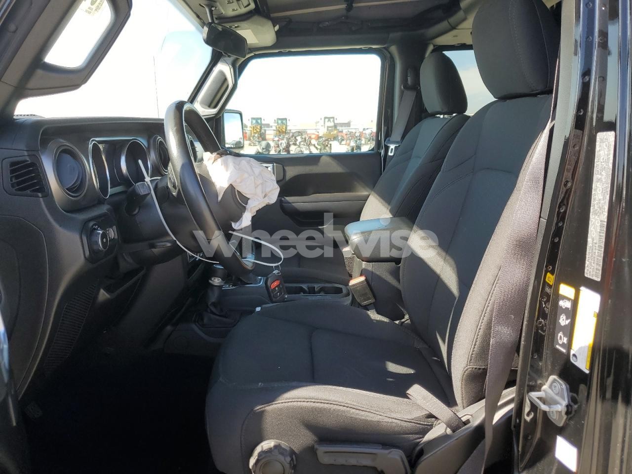 Photo 7 of 2021 JEEP WRANGLER UNLIMITED SPORT (VIN 1C4HJXDGXMW847045)