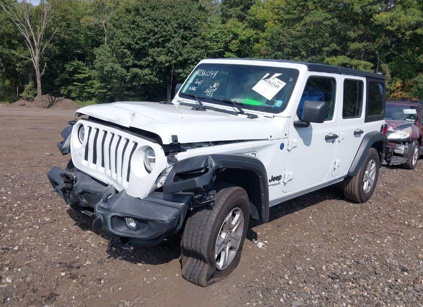 Photo 2 of 2022 Jeep Wrangler UNLIMITED SPORT S 4X4 (VIN 1C4HJXDGXNW122692)