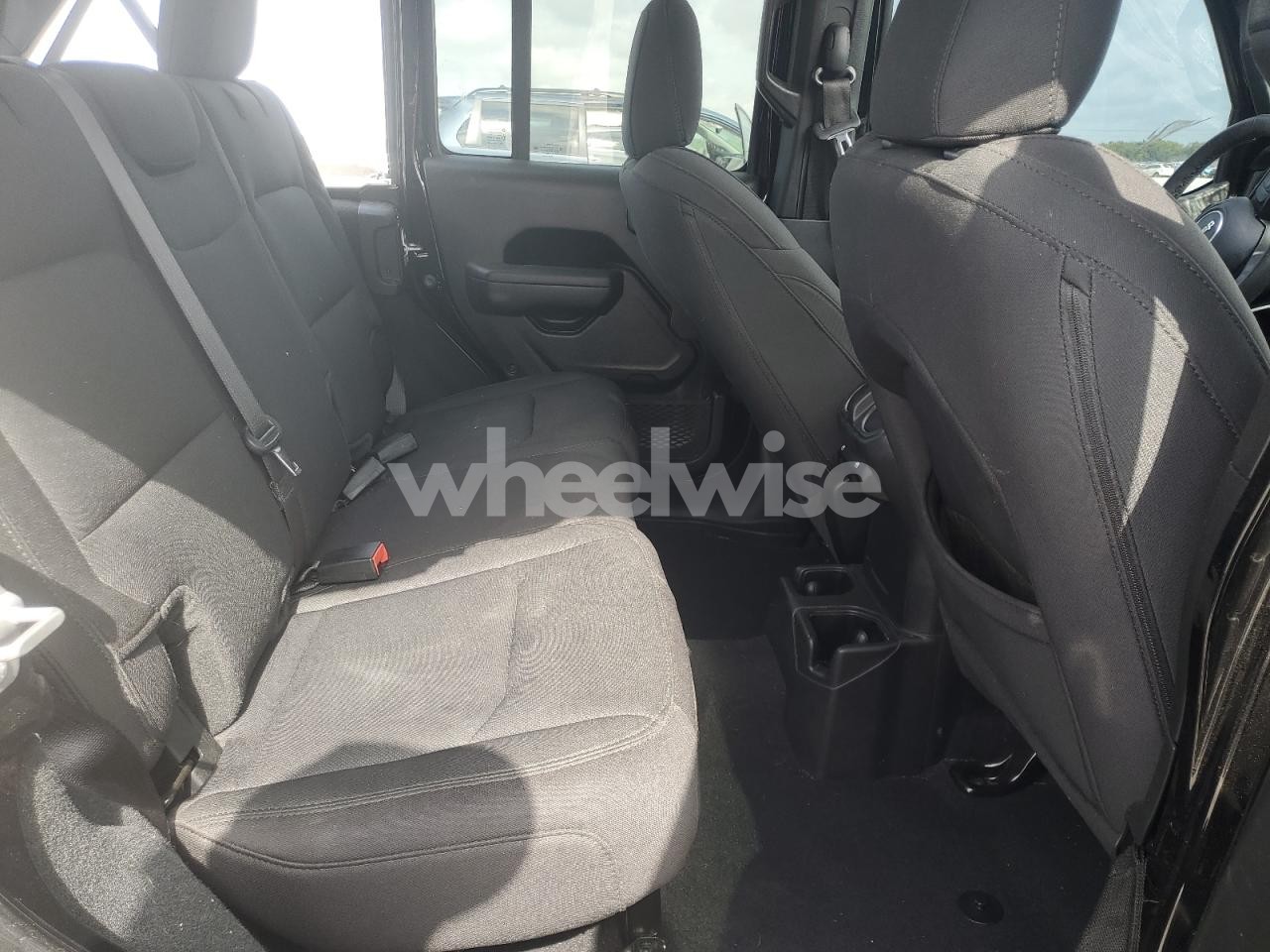 Photo 11 of 2022 JEEP WRANGLER UNLIMITED SPORT (VIN 1C4HJXDM1NW151536)