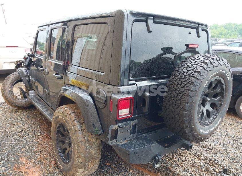 Photo 3 of 2020 Jeep Wrangler UNLIMITED SPORT S 4X4 (VIN 1C4HJXDM8LW320626)