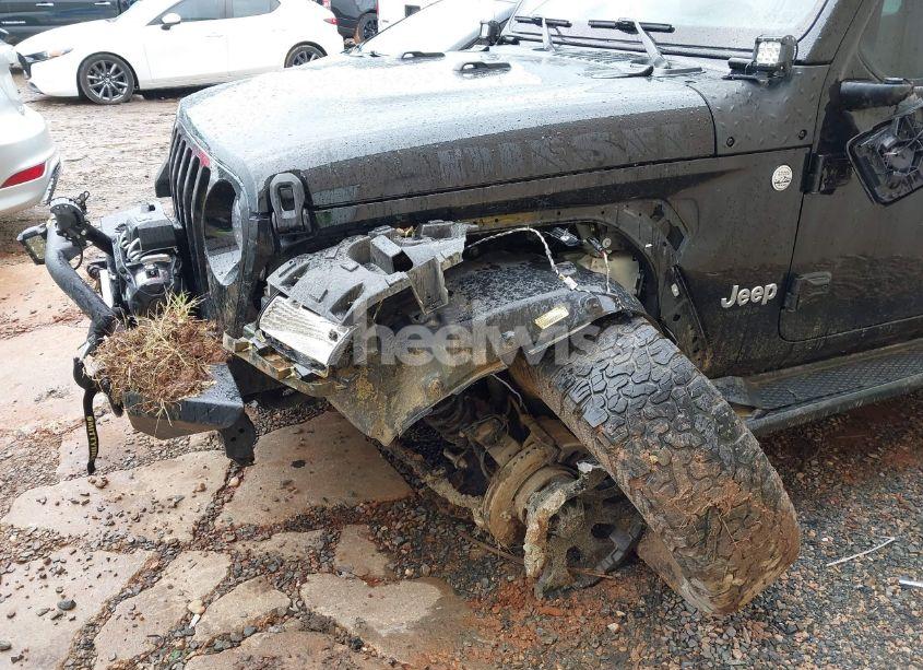 Photo 6 of 2020 Jeep Wrangler UNLIMITED SPORT S 4X4 (VIN 1C4HJXDM8LW320626)