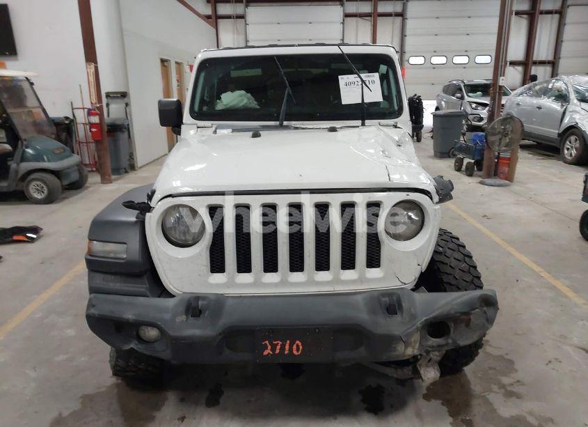 Photo 13 of 2019 Jeep Wrangler UNLIMITED SPORT S 4X4 (VIN 1C4HJXDN0KW624511)