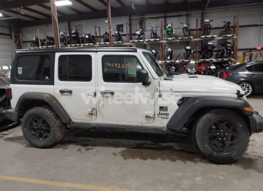 Photo 14 of 2019 Jeep Wrangler UNLIMITED SPORT S 4X4 (VIN 1C4HJXDN0KW624511)