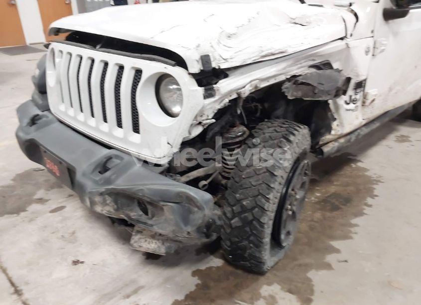 Photo 6 of 2019 Jeep Wrangler UNLIMITED SPORT S 4X4 (VIN 1C4HJXDN0KW624511)
