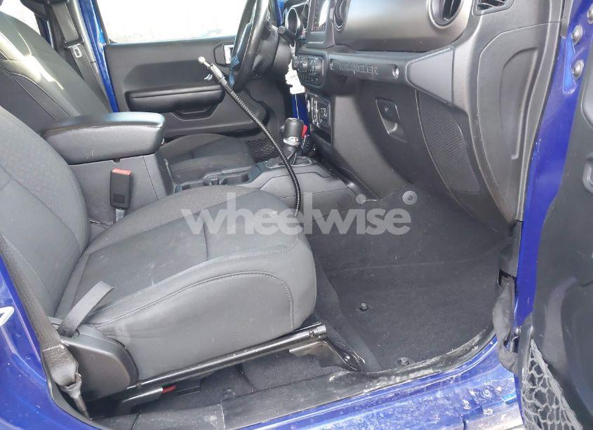 Photo 5 of 2020 Jeep Wrangler UNLIMITED SPORT S 4X4 (VIN 1C4HJXDN0LW347487)