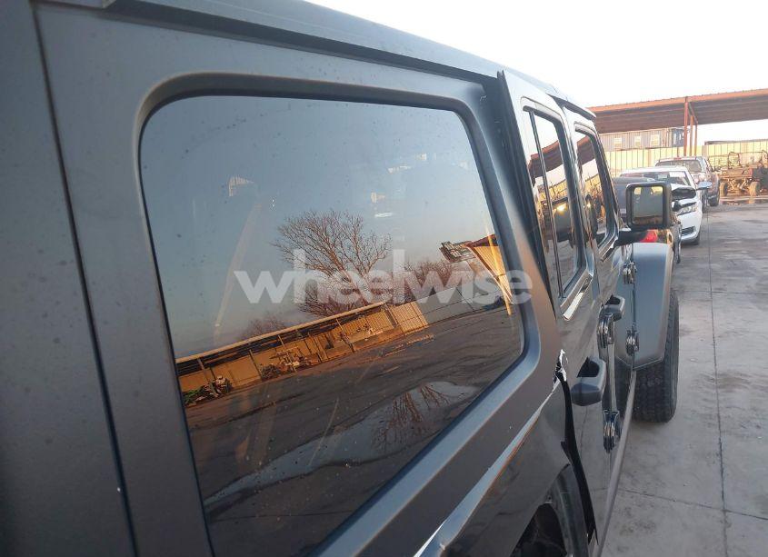 Photo 18 of 2021 Jeep Wrangler UNLIMITED SPORT ALTITUDE 4X4 (VIN 1C4HJXDN0MW817146)